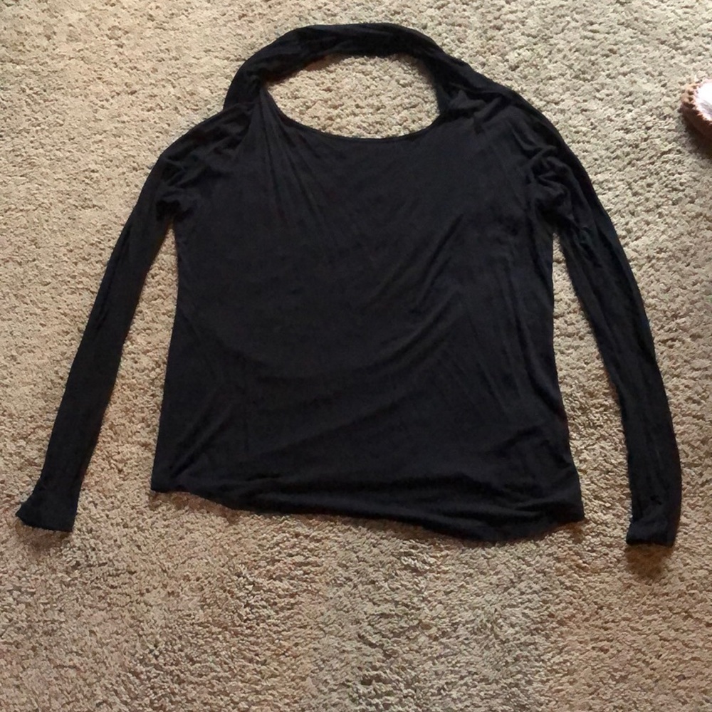Open back long sleeve shirt